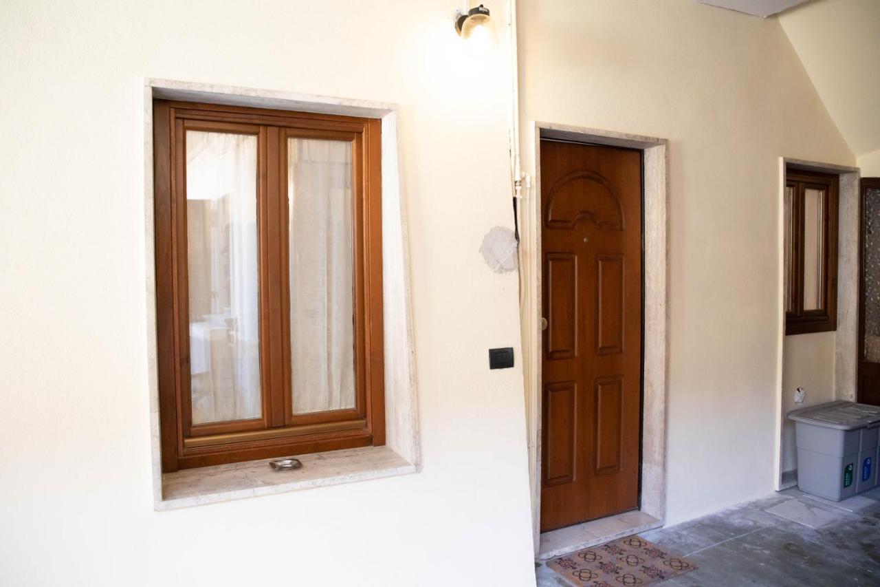 Appartamenti In Centro Storico A 15 Min Dal Lago D'Iseo - Free Wi-Fi - Ac Pallazzolo sullʼOglio Exterior foto
