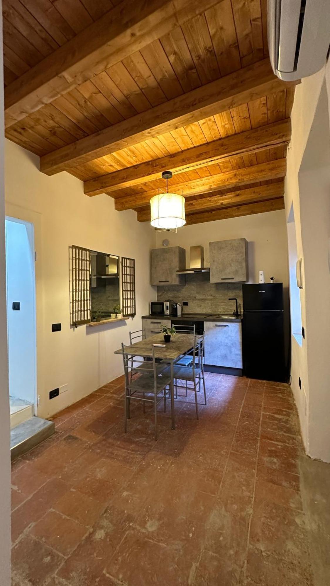 Appartamenti In Centro Storico A 15 Min Dal Lago D'Iseo - Free Wi-Fi - Ac Pallazzolo sullʼOglio Exterior foto